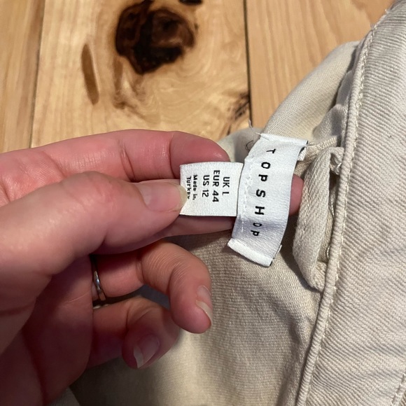 Topshop Oversized Denim Jacket Beige Long Sleeve Cropped Collared Bomber - Picture 6 of 7